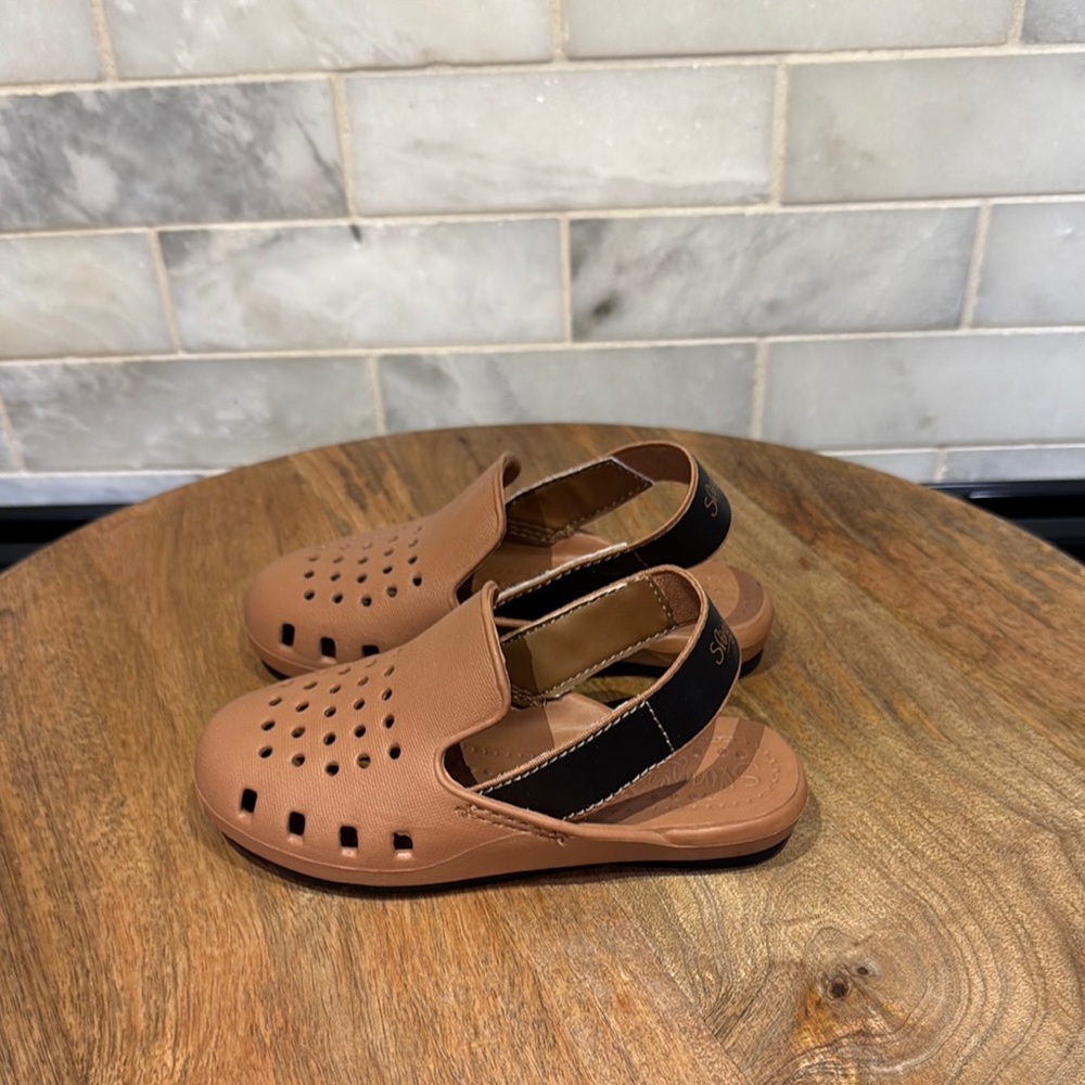 Slingers Slingback Camel Classic Toddler Kids Sandal Water Shoes
